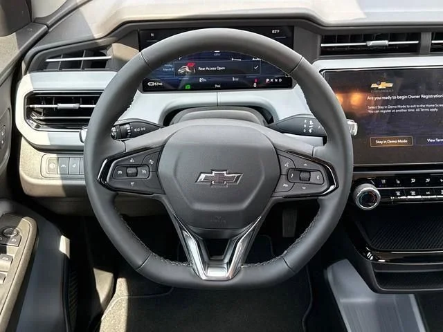 New 2027 Summit White Chevrolet RS image 23