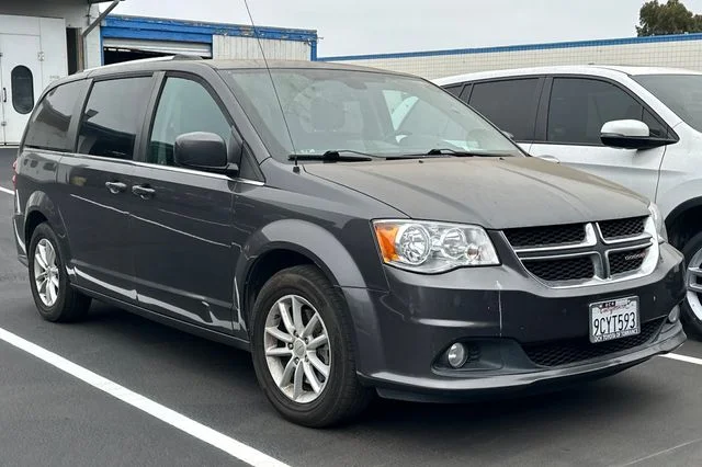 Used 2019 Dodge Grand Caravan SXT with VIN 2C4RDGCG4KR773186 for sale in Ventura, CA