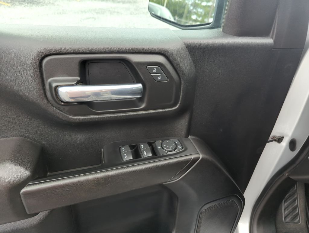 Used 2021 Silver Chevrolet Custom Trail Boss image 18