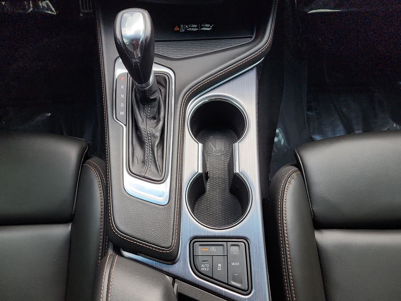 Used 2023 White Cadillac Sport image 19