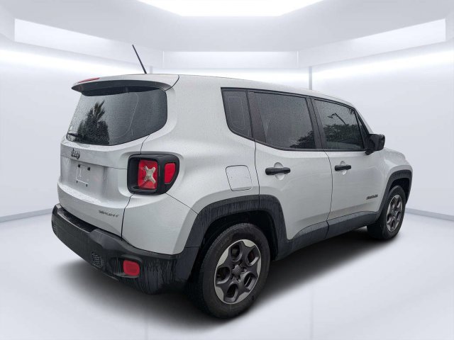 Used 2015 Silver Jeep Sport image 3