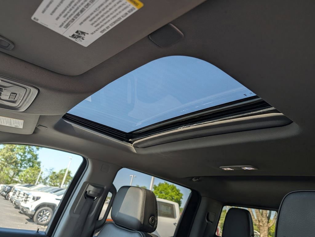 Used 2024 Sterling Metallic GMC Denali image 25