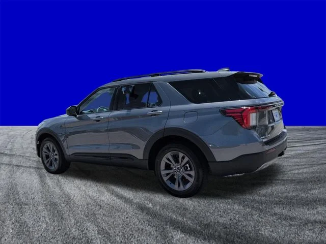 New 2026 Carbonized Gray Metallic Ford Active image 6