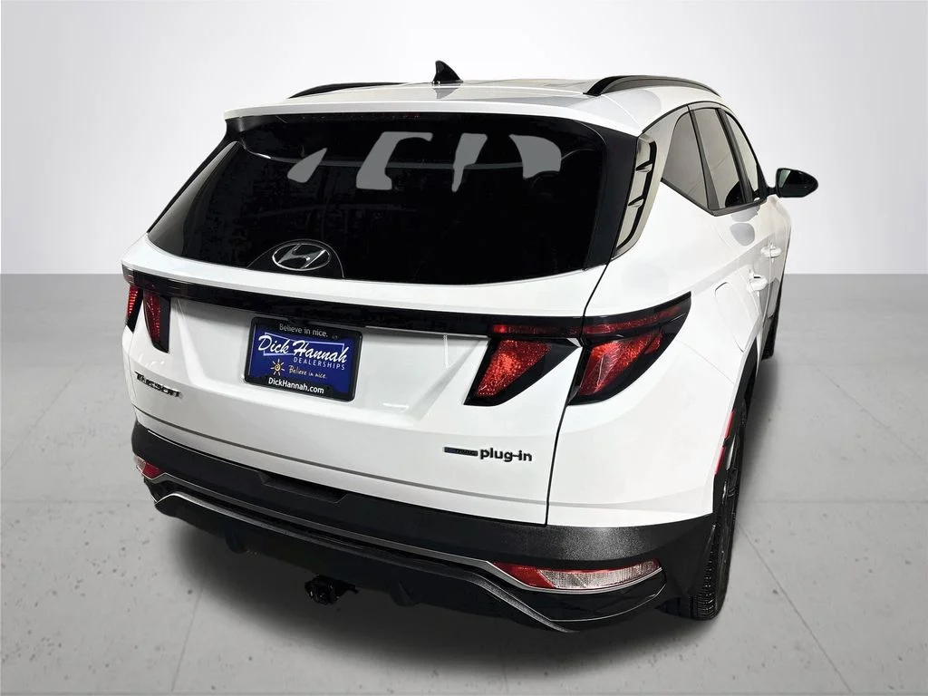 Used 2024 White Hyundai SEL image 6