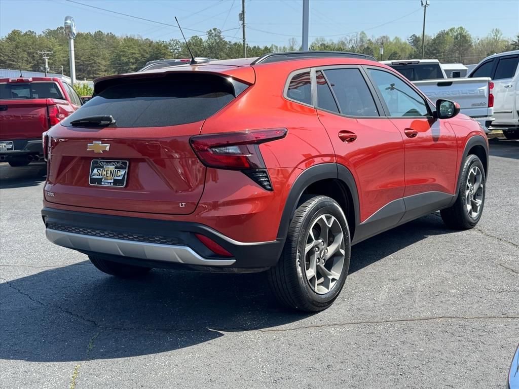Used 2024 Cayenne Orange Metallic Chevrolet LT image 3