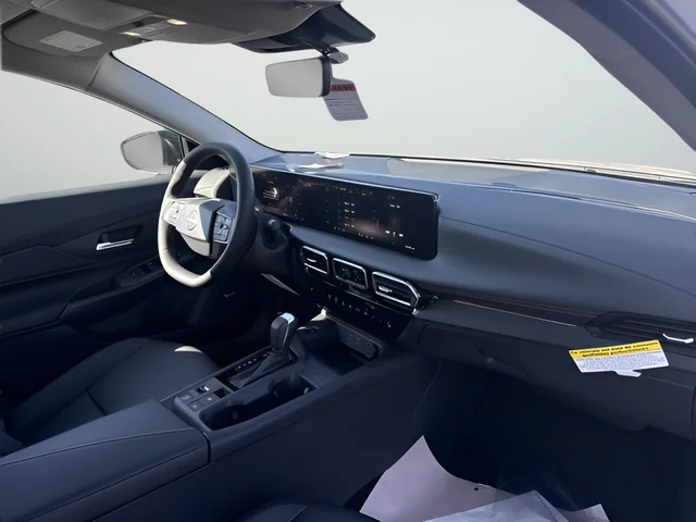 2026 Nissan Sentra SR - Photo 17