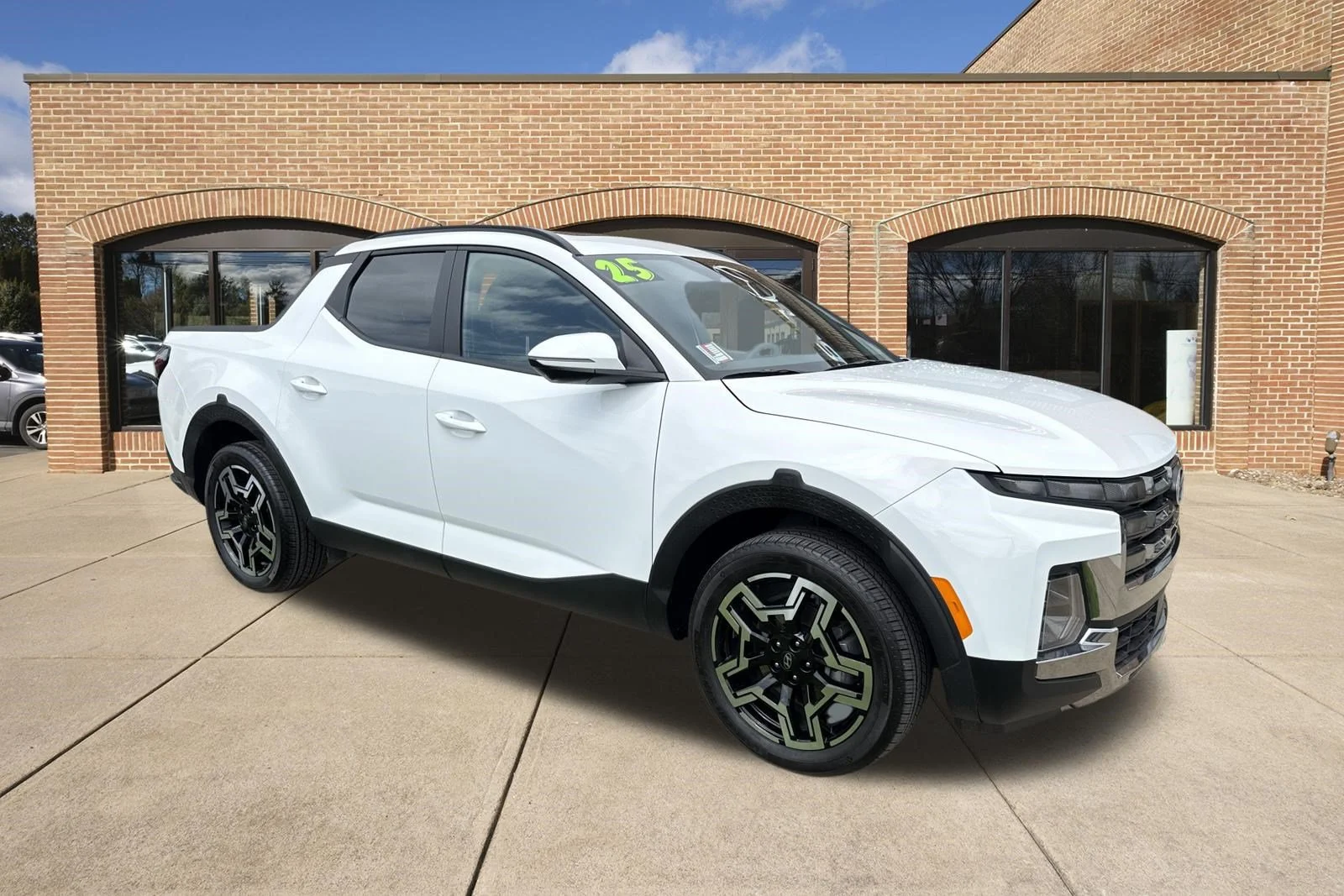 Used 2025 Atlas White Hyundai Limited image 1