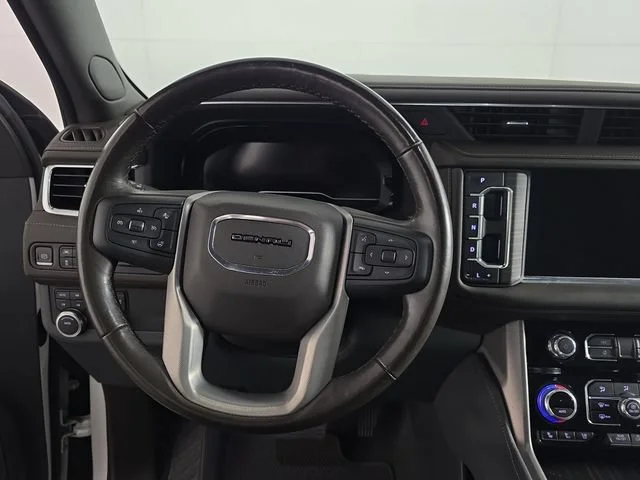 Certified Used 2022 White Frost Tricoat GMC Denali image 13