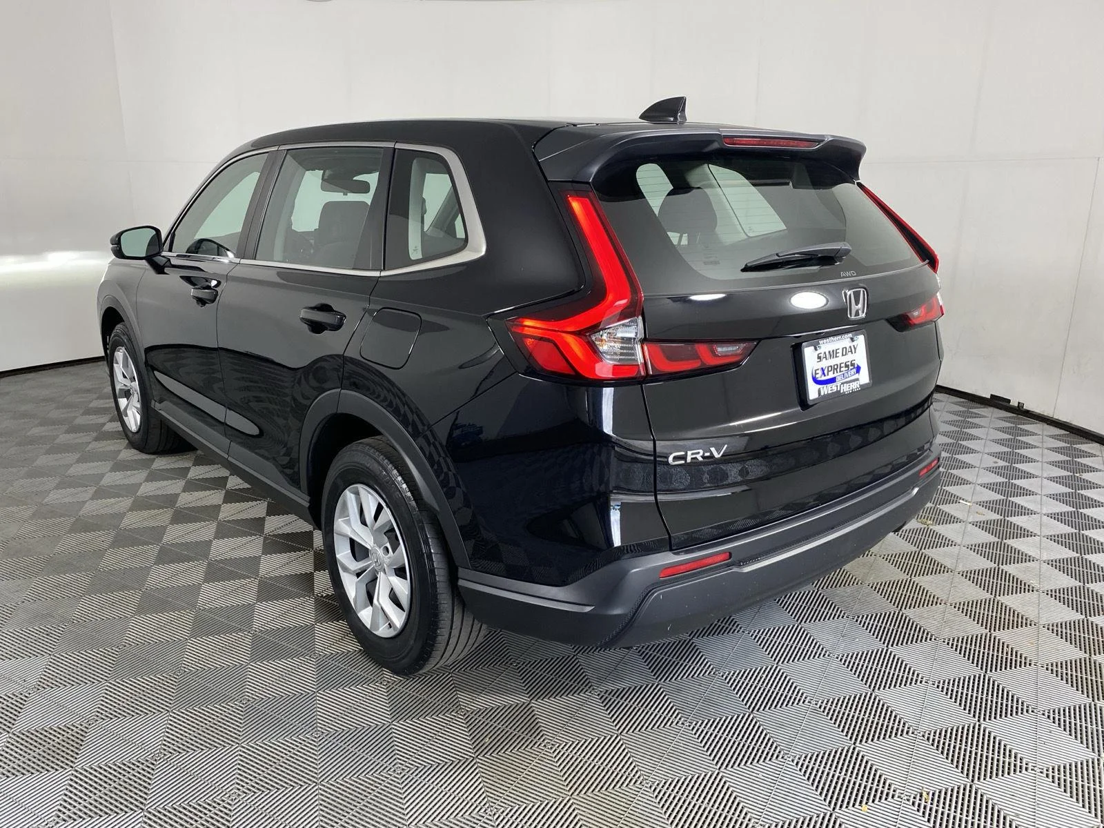 Used 2024 Crystal Black Pearl Honda LX image 5