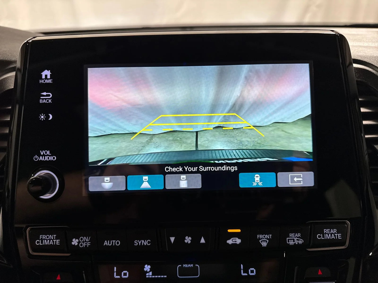 2023 Honda Odyssey Touring - Photo 21