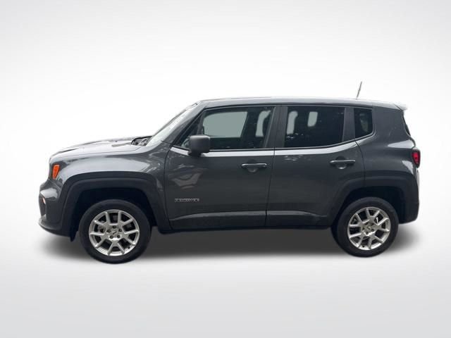Used 2023 Gray Jeep Latitude image 2
