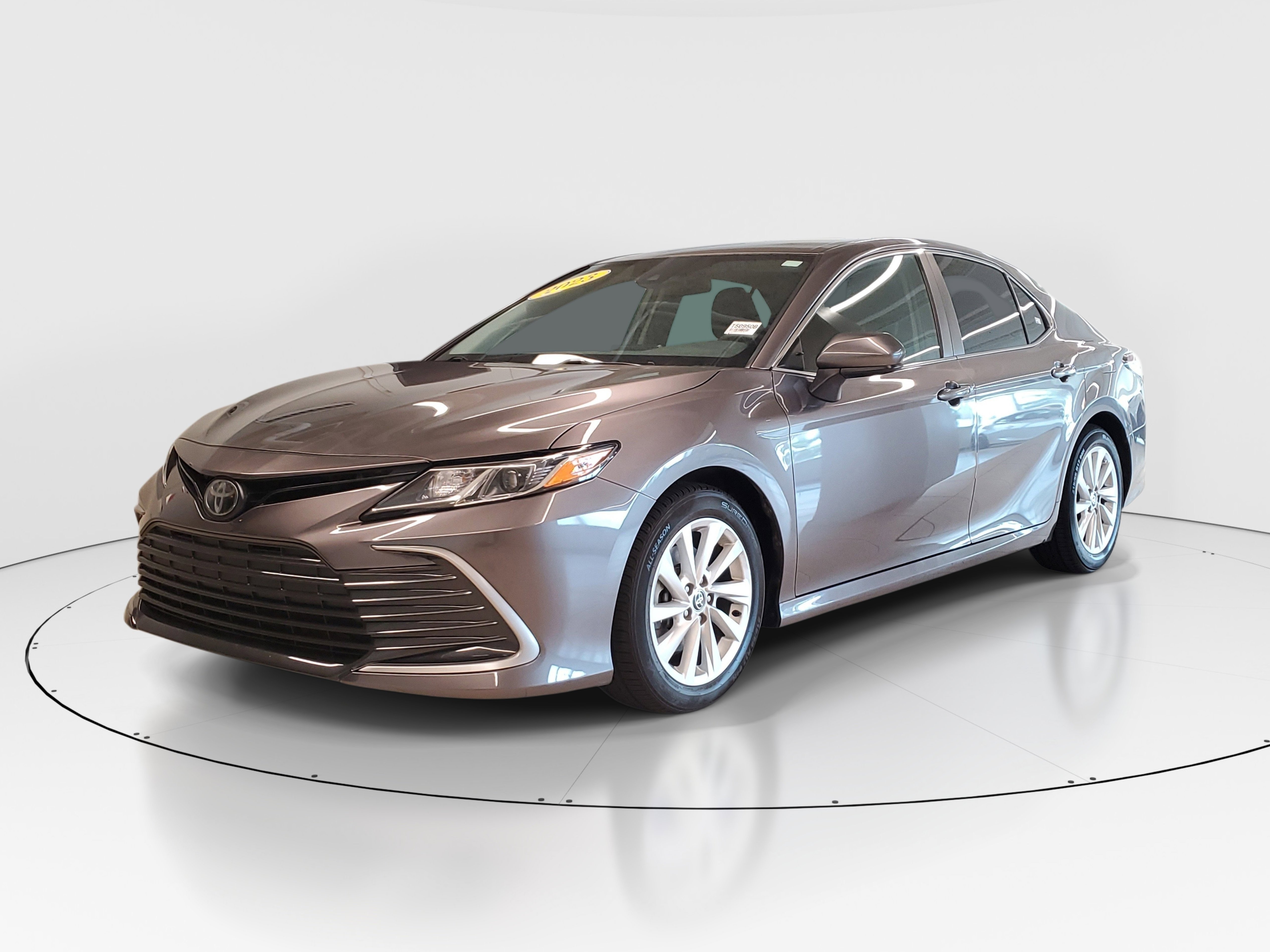 Used 2023 Predawn Gray Mica Toyota LE image 3