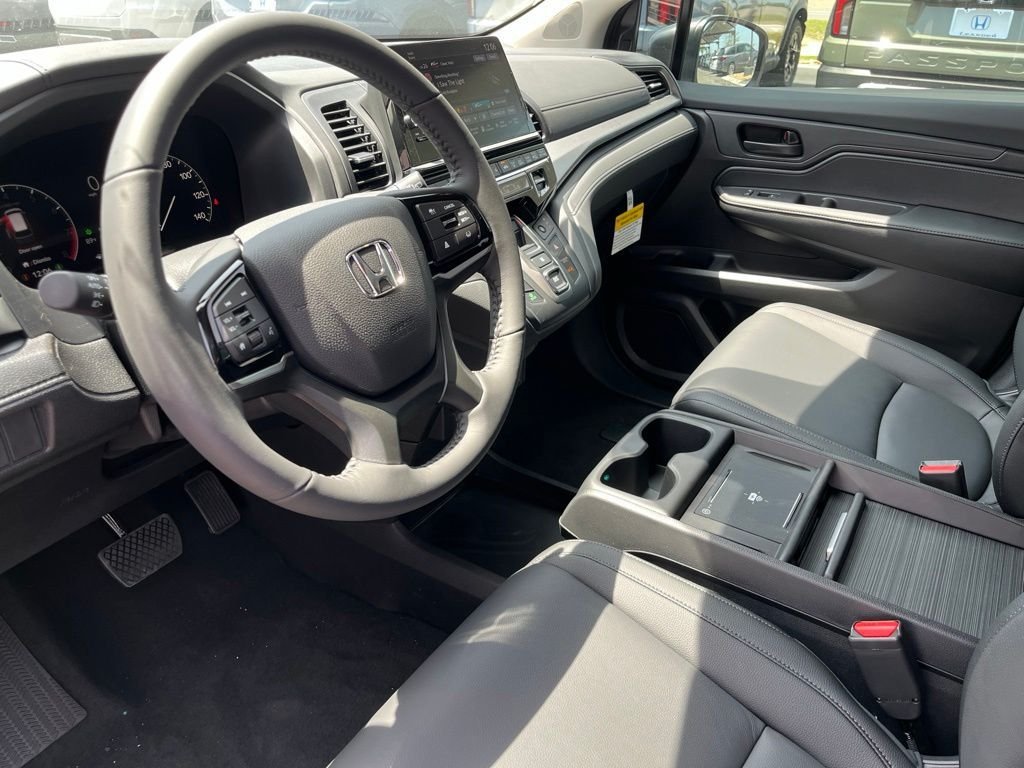 2026 Honda Odyssey EX-L - Photo 11