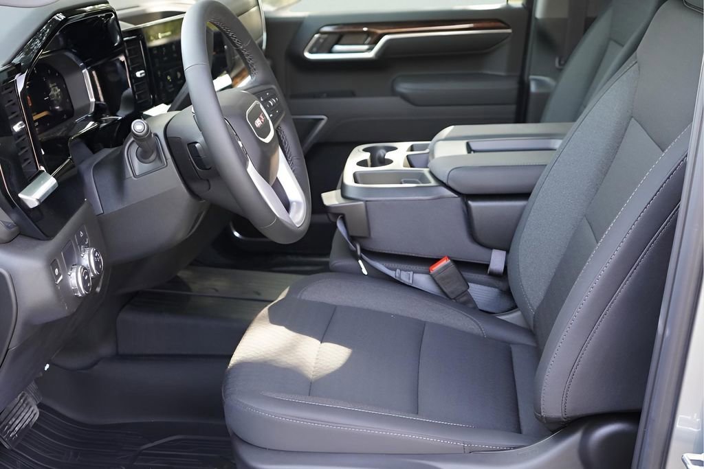 New 2026 Sterling Metallic GMC Elevation image 10