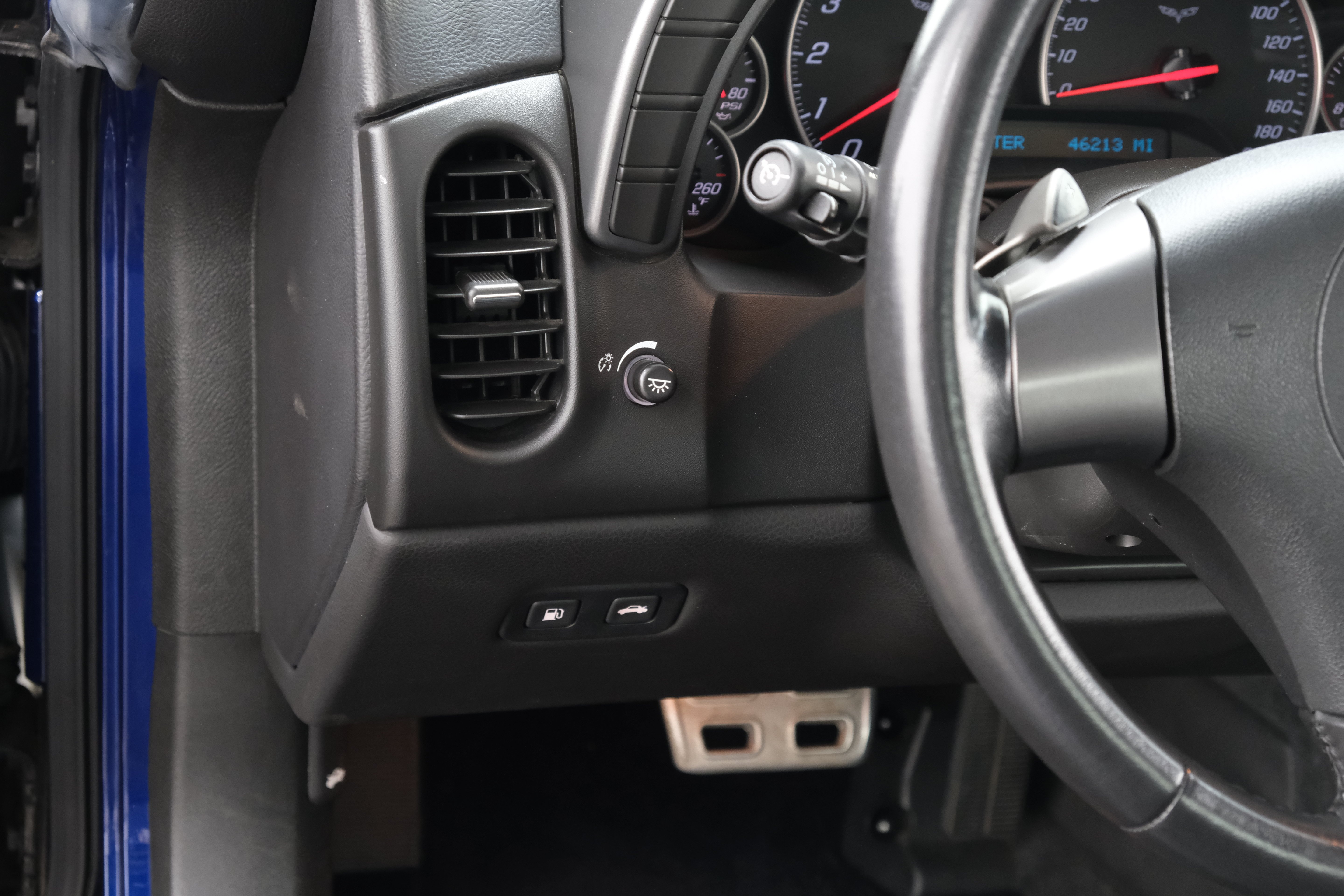 Used 2006 Lemans Blue Metallic Chevrolet Base image 30