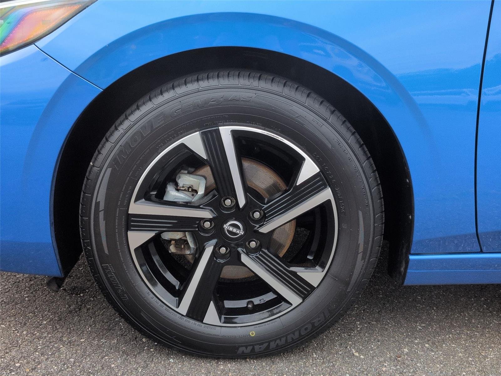 Used 2024 Electric Blue Metallic Nissan SV image 10