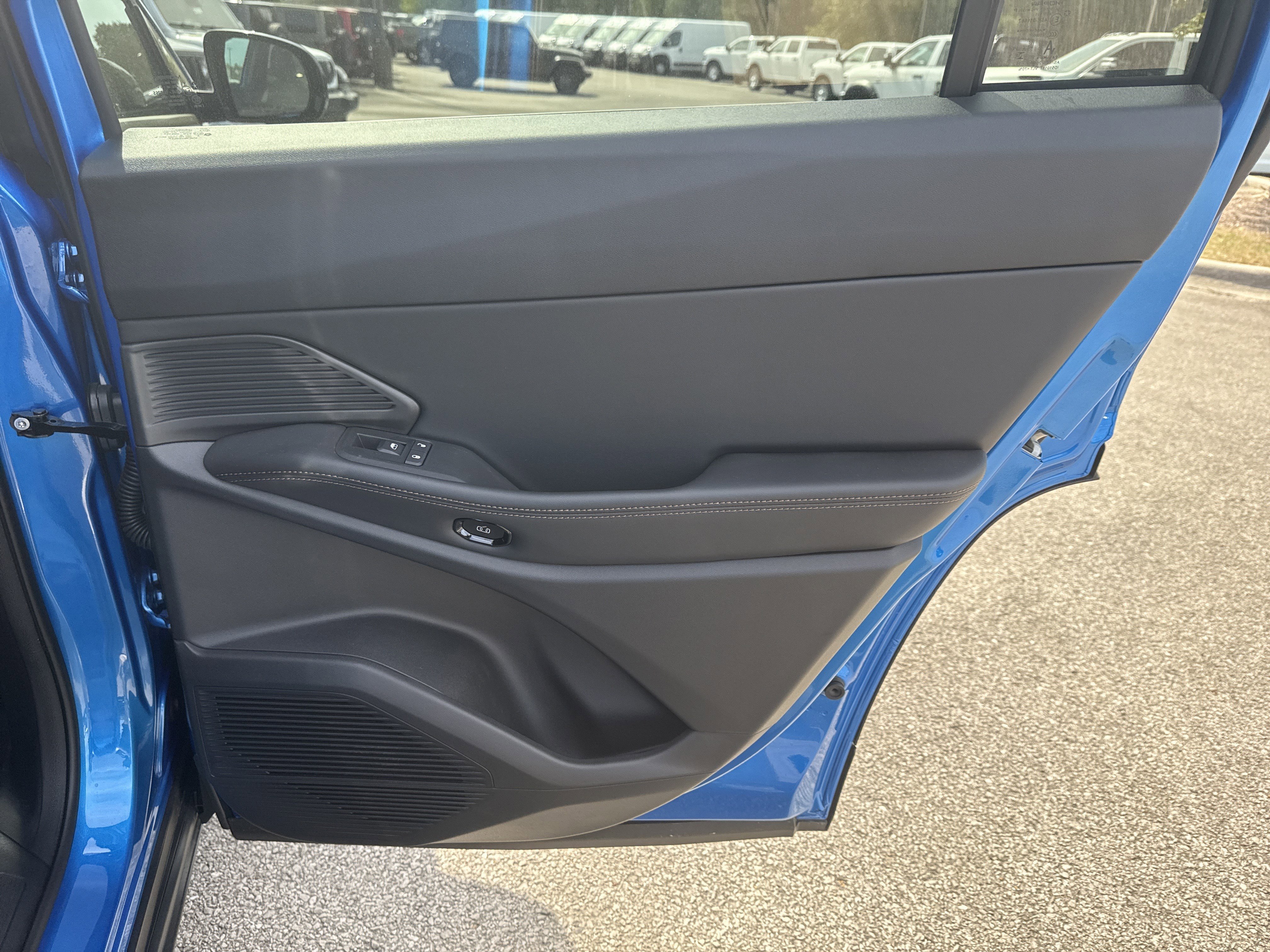 New 2026 Hydro Blue Pearlcoat Jeep Limited image 17