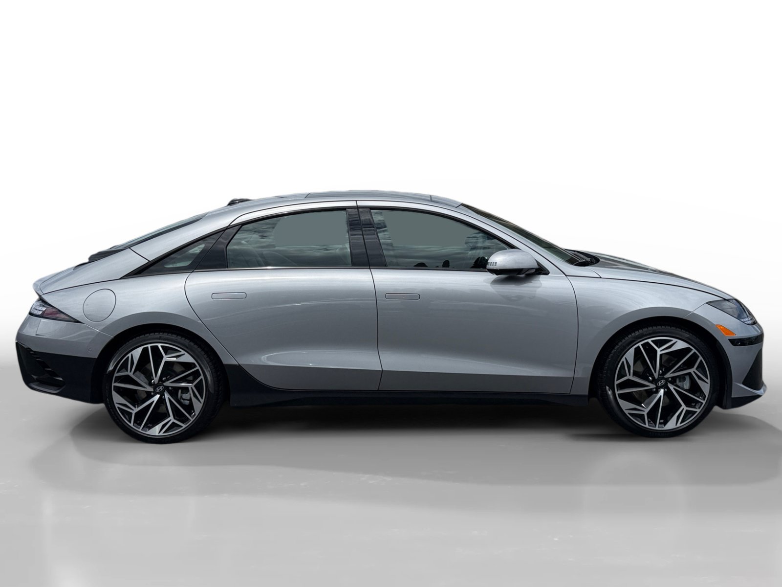 Certified Used 2023 Silver Hyundai Limited image 6