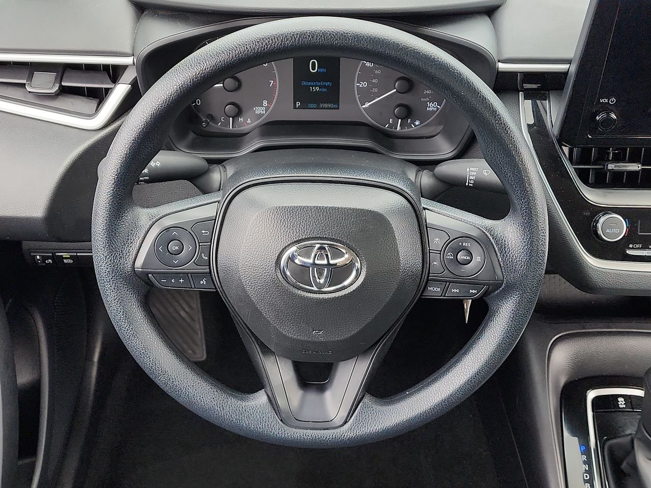 Used 2025 Midnight Black Metallic Toyota LE image 19
