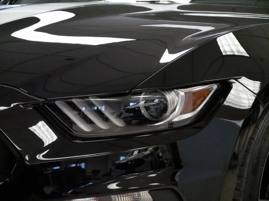 Certified Used 2020 Black Ford Shelby GT350 image 5