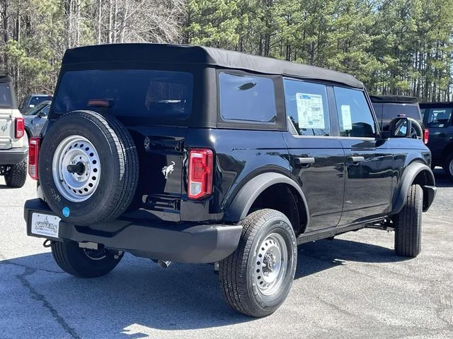 New 2026 Black Ford Base image 3