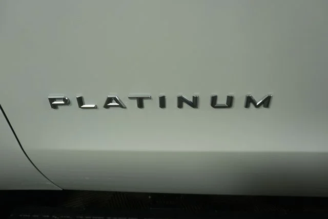 New 2027 Star White Metallic Tri-Coat Ford Platinum image 12