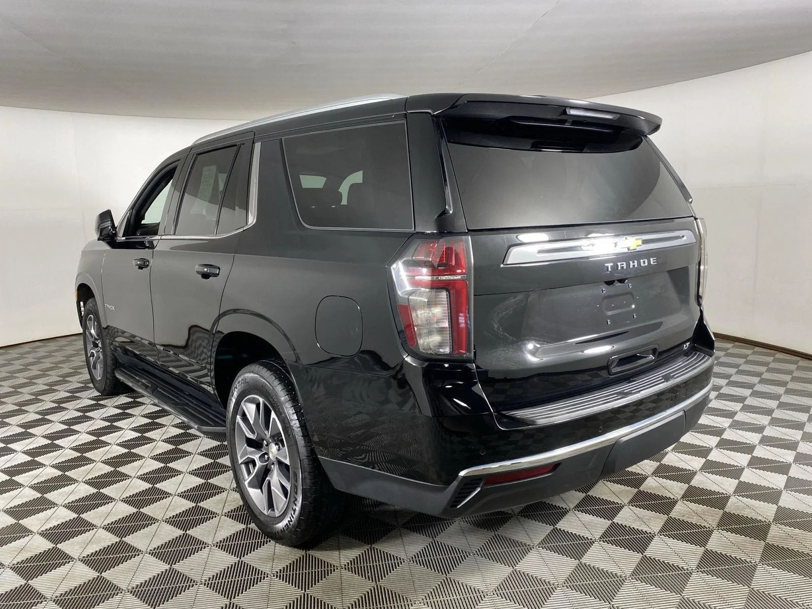 Used 2024 Black Chevrolet LT image 5