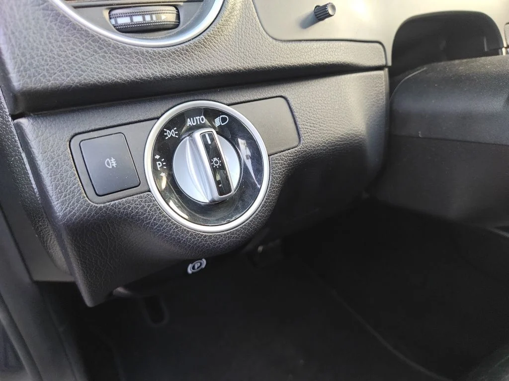 Used 2012  Mercedes-Benz C 63 AMG® image 12