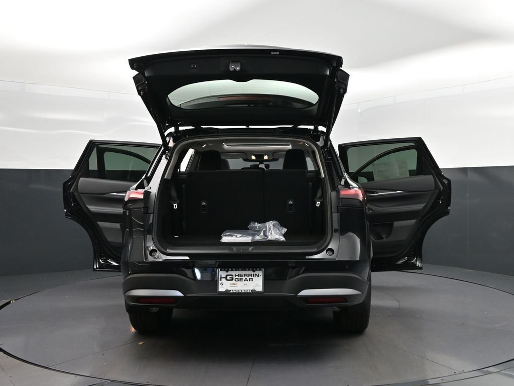 New 2027 MINERAL BLACK INFINITI Luxe FWD image 52