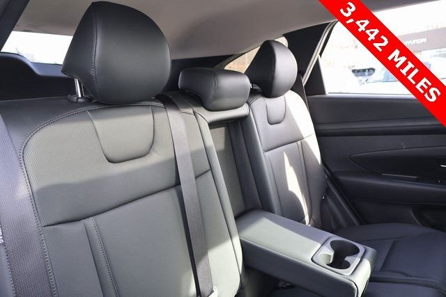 Used 2025 Gray Hyundai SEL Convenience image 17