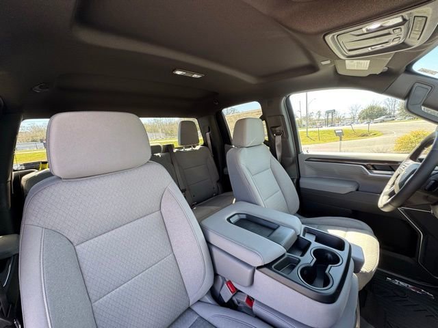 2025 Chevrolet Silverado 1500 LT - Photo 17