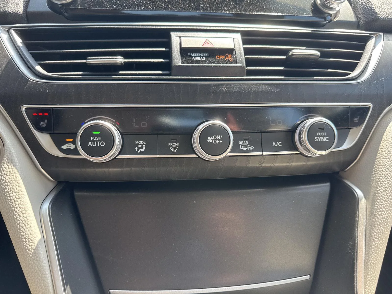 Used 2020 Platinum White Pearl Honda EX-L image 18