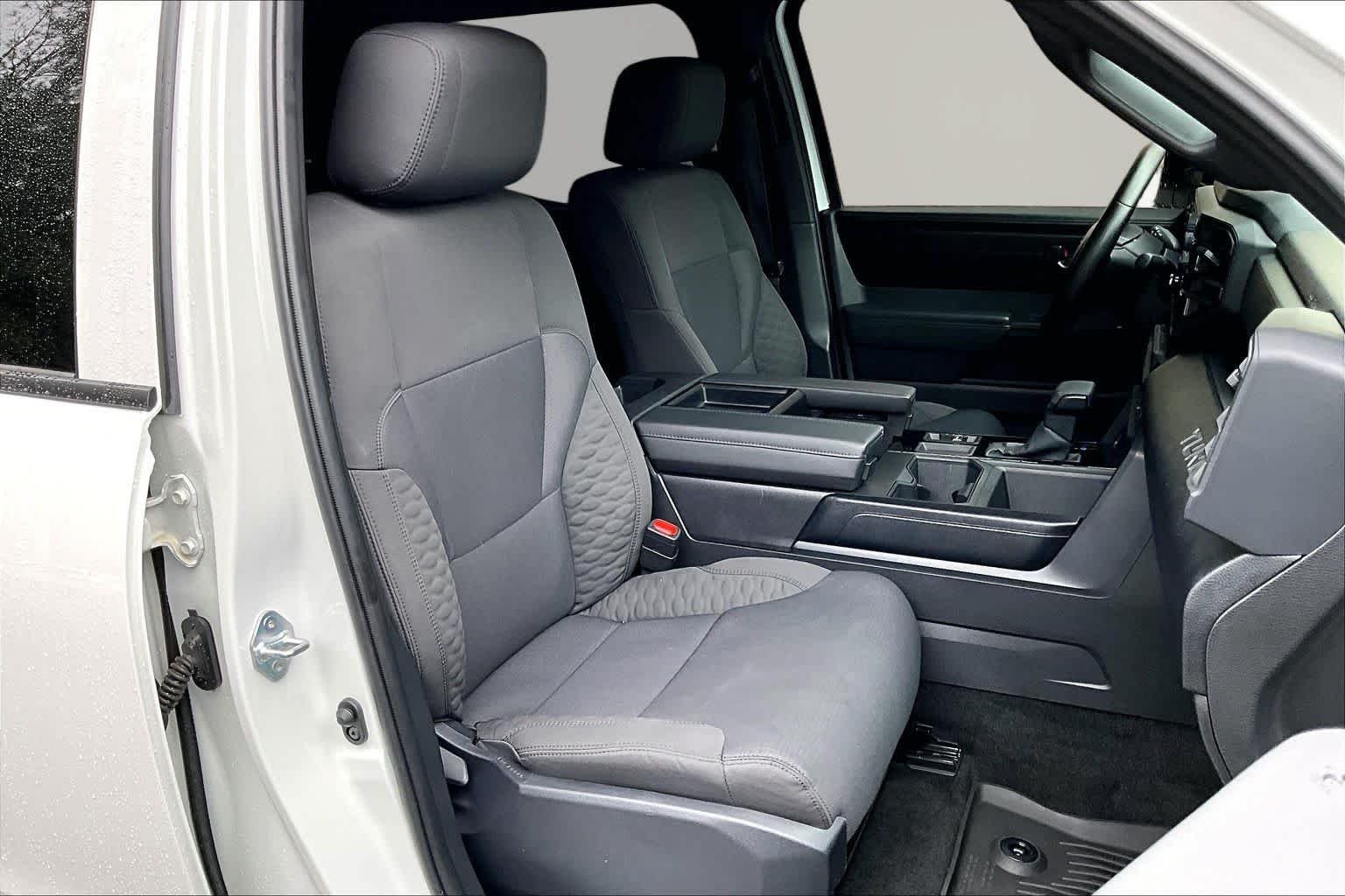 Used 2025 Ice Cap Toyota SR image 9