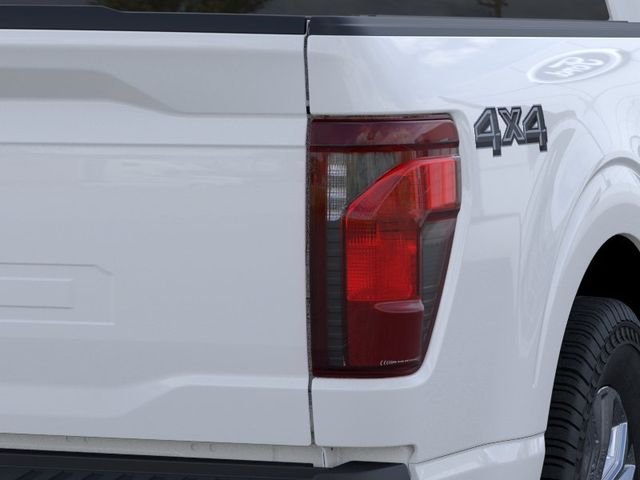 New 2026 White Ford XLT image 21