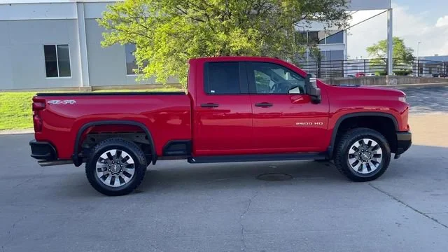 Used 2025 Red Hot Chevrolet Custom image 9