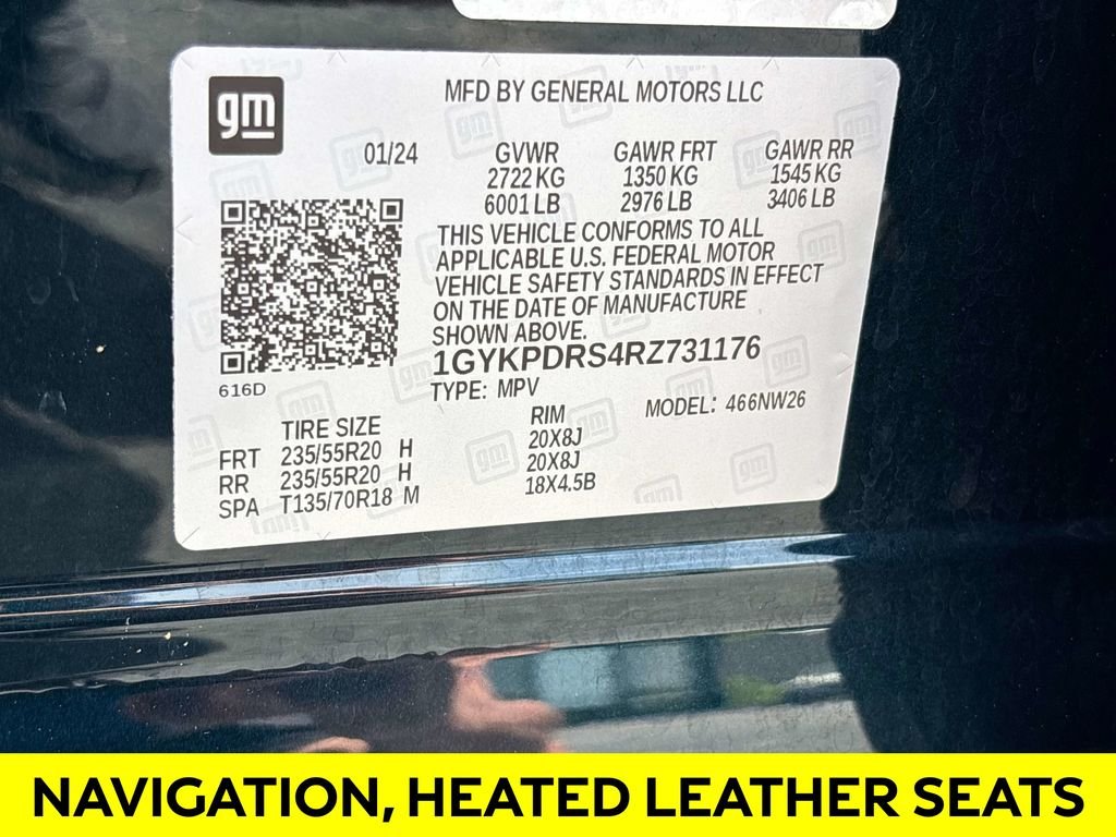 Used 2024 Green Cadillac Premium Luxury image 32