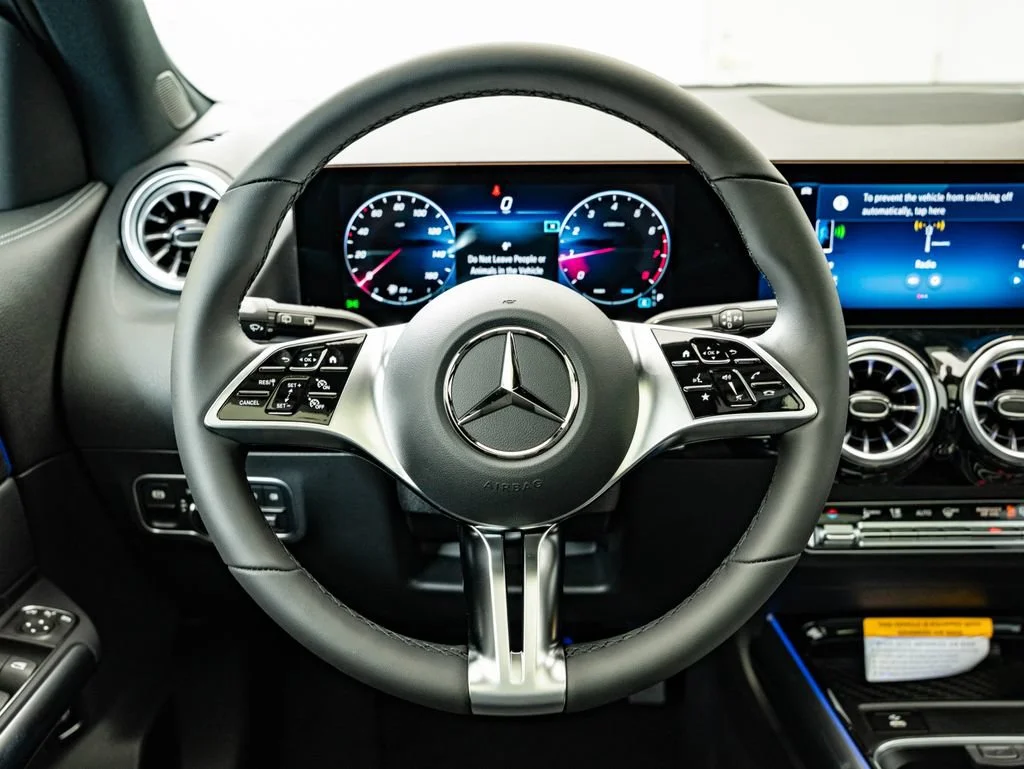New 2026 Cirrus Silver Metallic Mercedes-Benz GLA 250 image 40