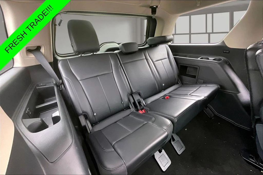 Used 2024 White Ford XLT image 25