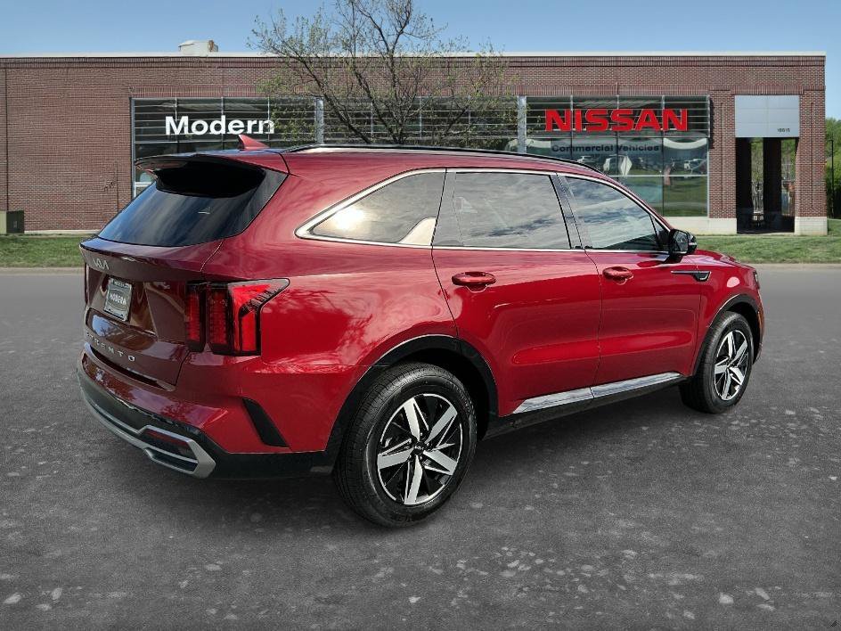 Used 2022 Passion Red Tintcoat Kia S image 4