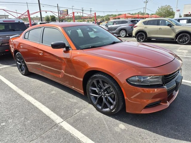 Used 2021 Sinamon Stick Dodge SXT image 1