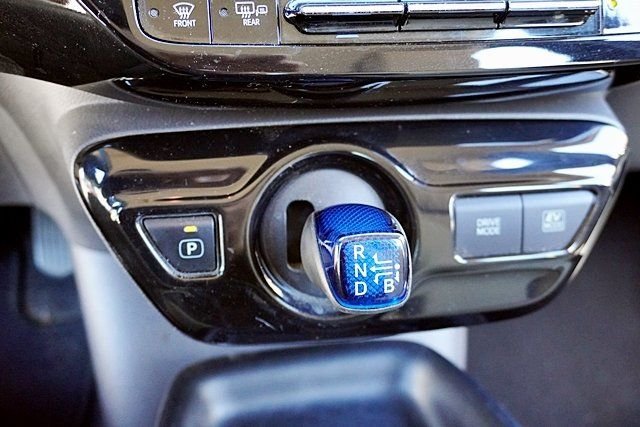 Used 2016 Red Toyota Two image 26