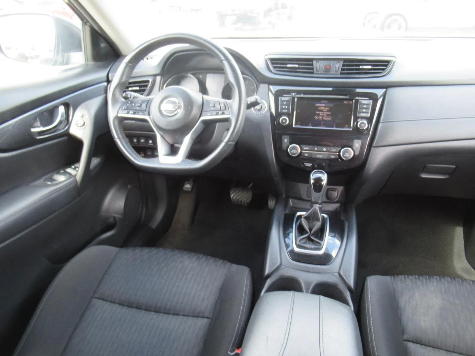 Used 2019 Black Nissan SV image 13