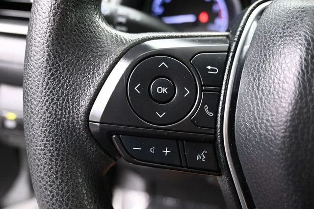 Used 2019 Silver Toyota LE image 20