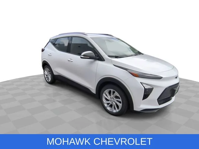 Used 2023 Chevrolet Bolt EUV LT with VIN 1G1FY6S01P4124910 for sale in Ballston Spa, NY