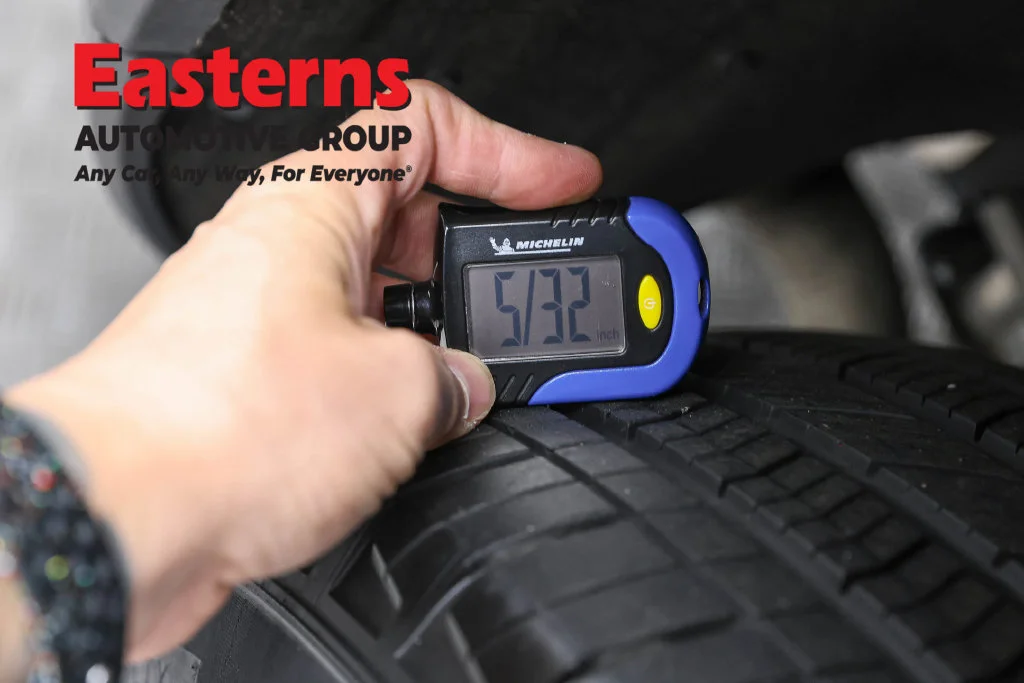 Used 2022 Gray Jeep Limited image 33