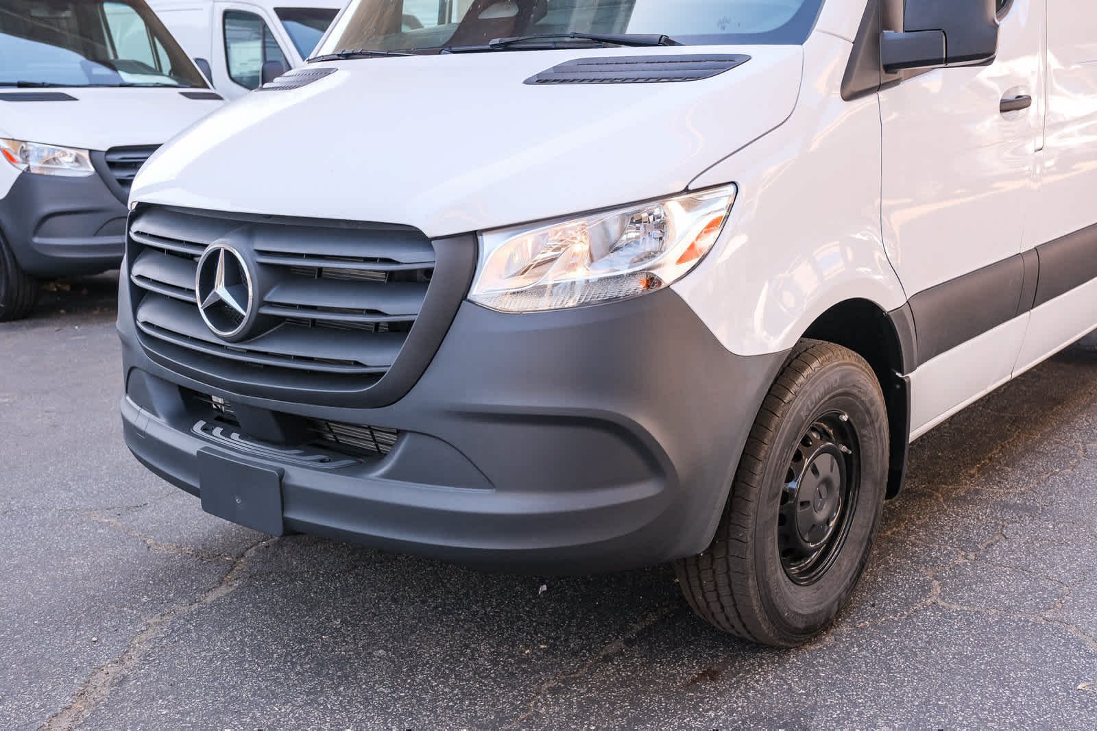 New 2026 Arctic+White Mercedes-Benz Cargo 144 WB  RWD 2.0L 4-Cylinder image 11