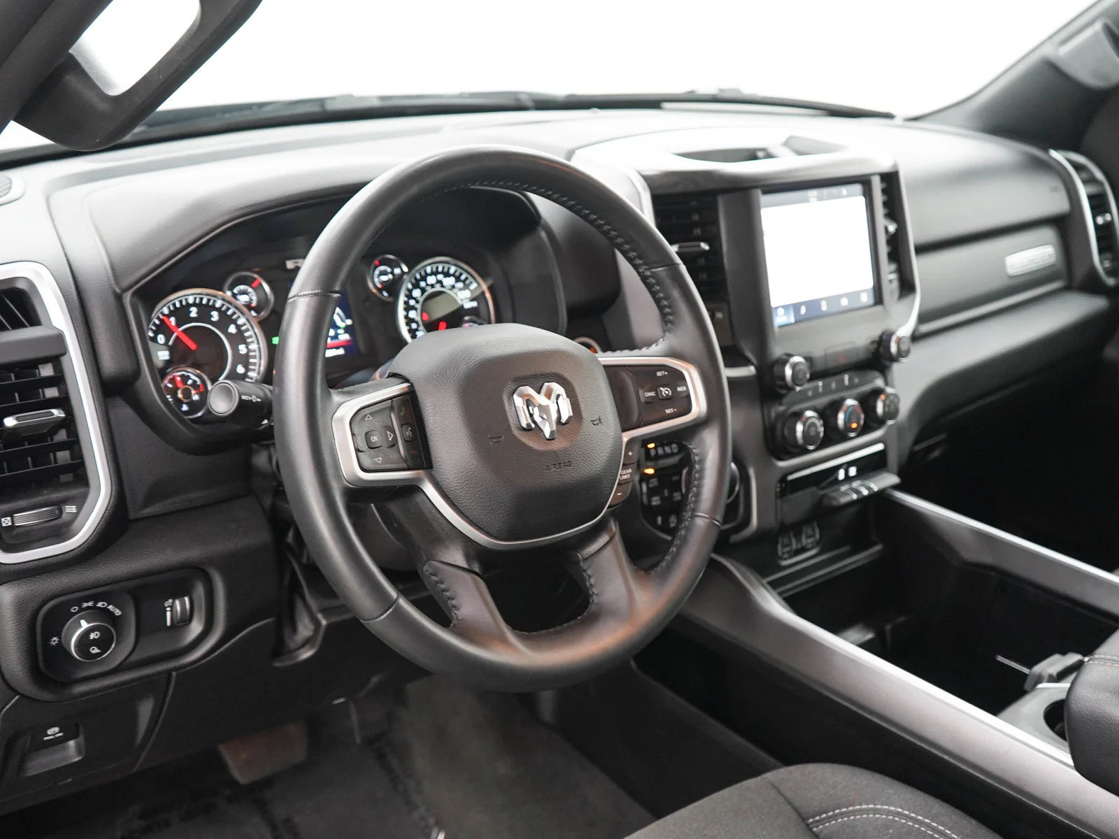 Used 2023 Diamond Black Crystal Pearlcoat Ram Big Horn/Lone Star image 19