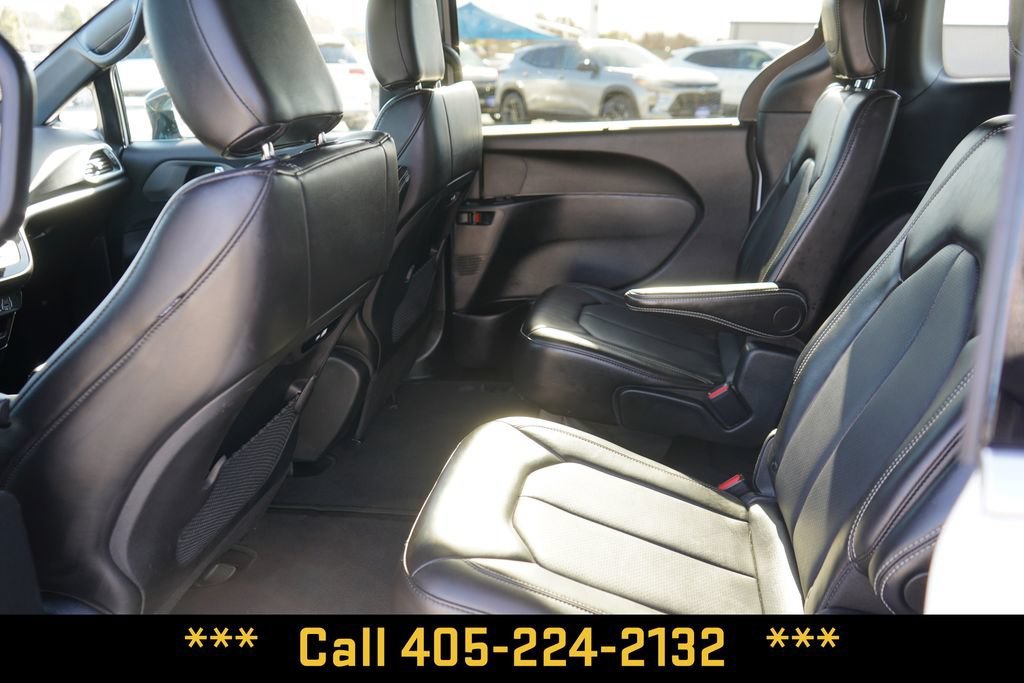 2025 Chrysler Pacifica Select - Photo 27