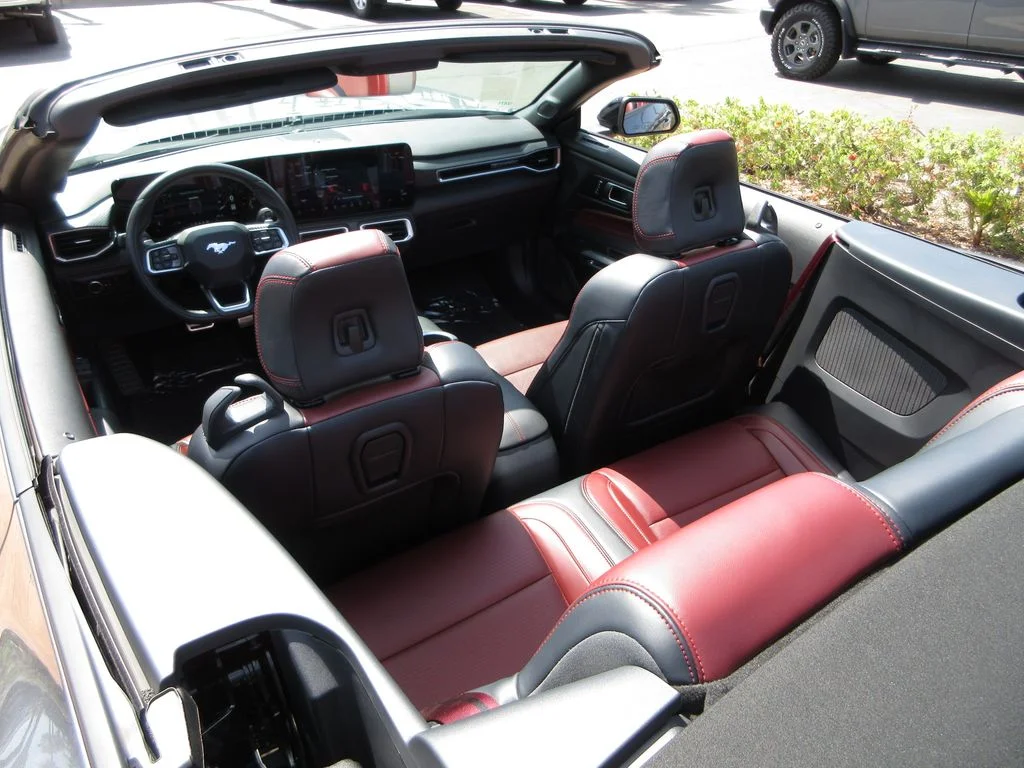 Certified Used 2024 Gray Metallic Ford GT Premium image 9
