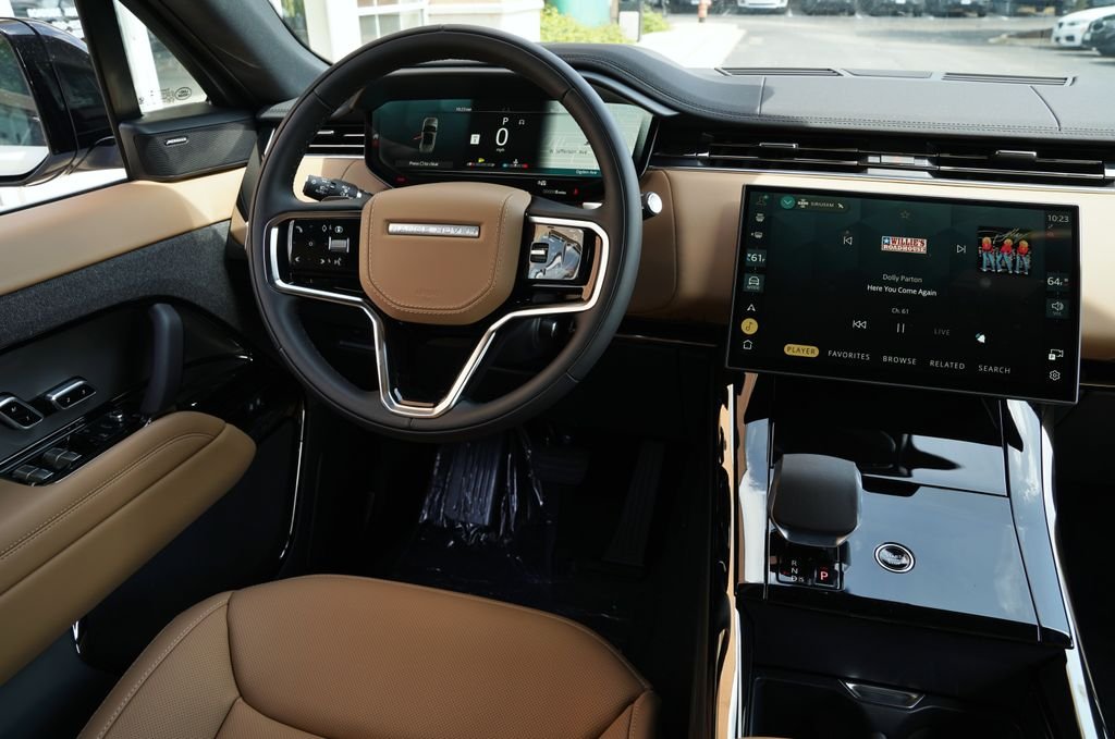 Used 2026 White Land Rover SE image 16